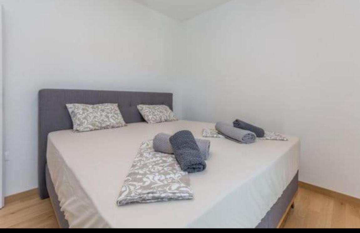 Dvj Apartments Biograd Na Moru Exterior foto